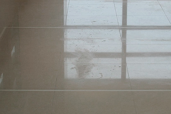  TILE CREAM